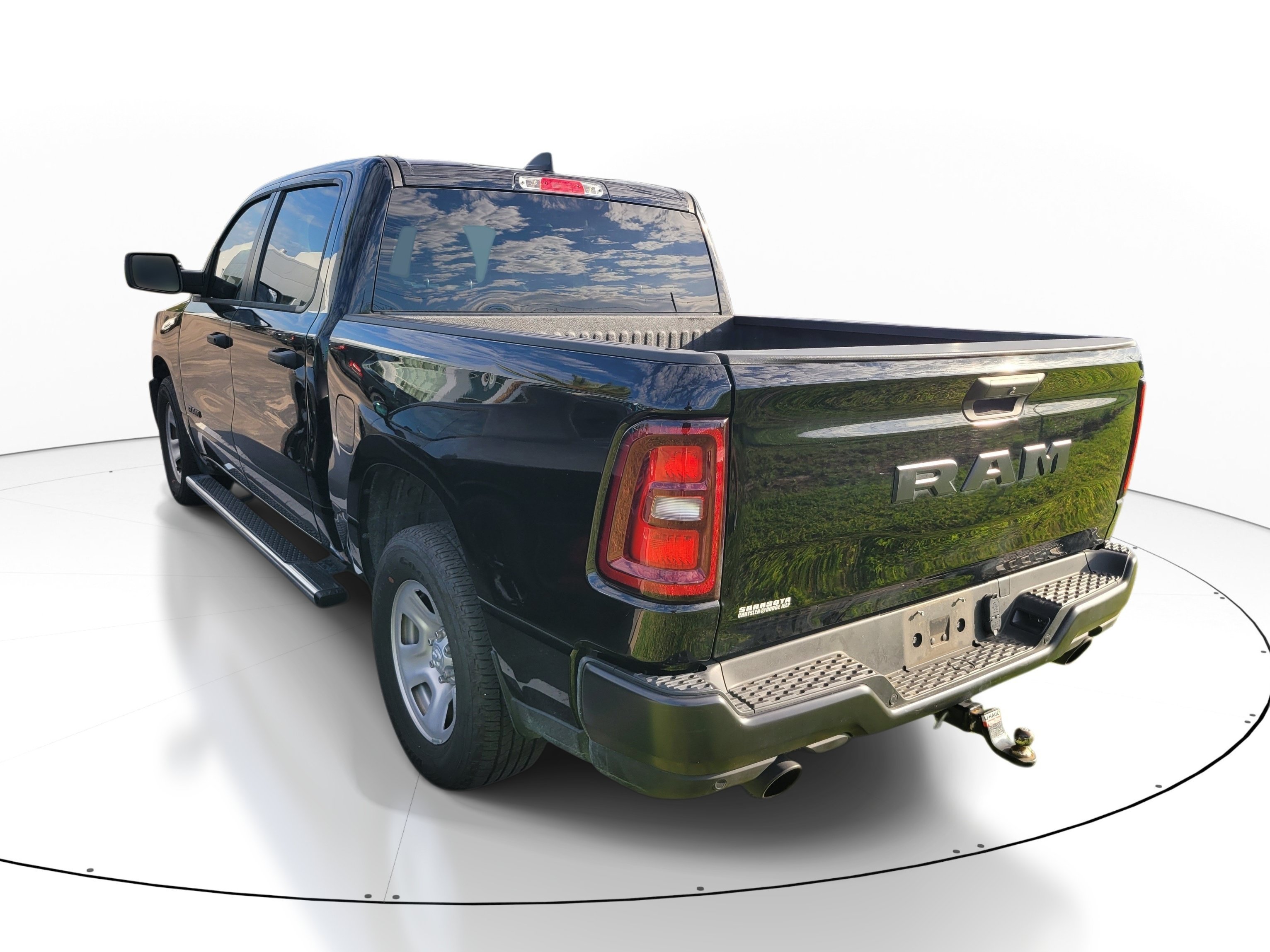 Used 2025 Diamond Black Crystal Pearlcoat Ram Tradesman image 6