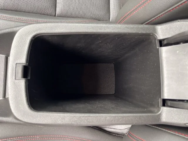 Used 2025 Summit White Chevrolet 2RS image 30
