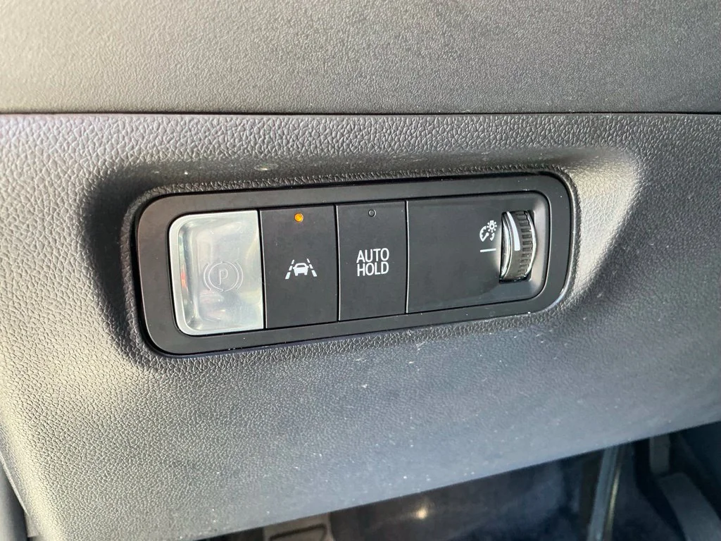 Used 2024  Honda Touring image 27