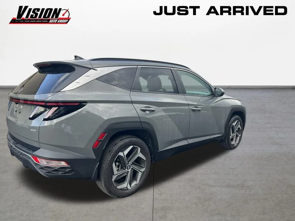 Certified Used 2024 Gray Hyundai SEL image 5