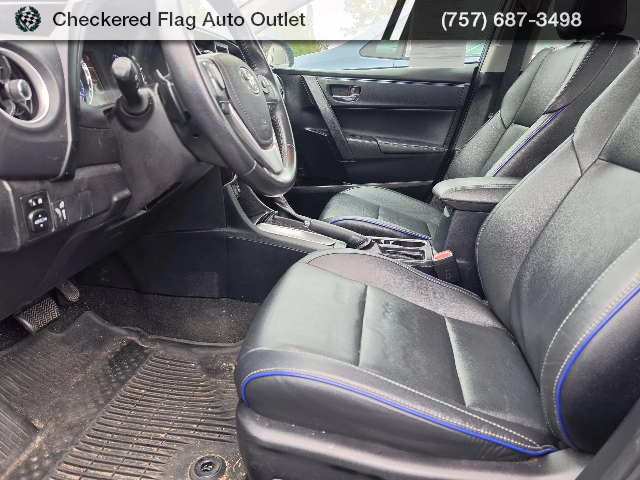 Used 2018 Blue Crush Metallic Toyota XSE image 8