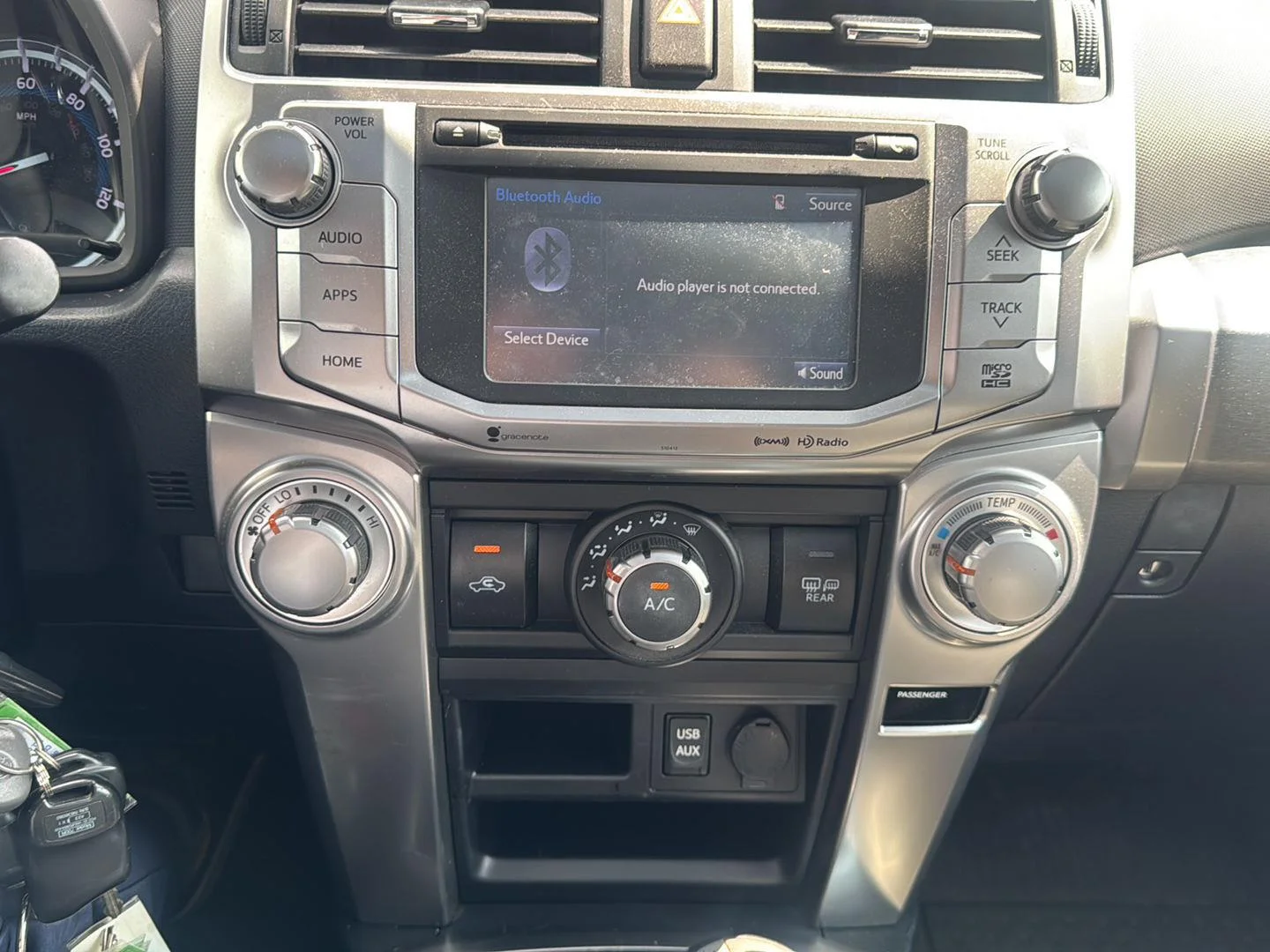 Used 2019 Magnetic Gray Metallic Toyota SR5 Premium image 9
