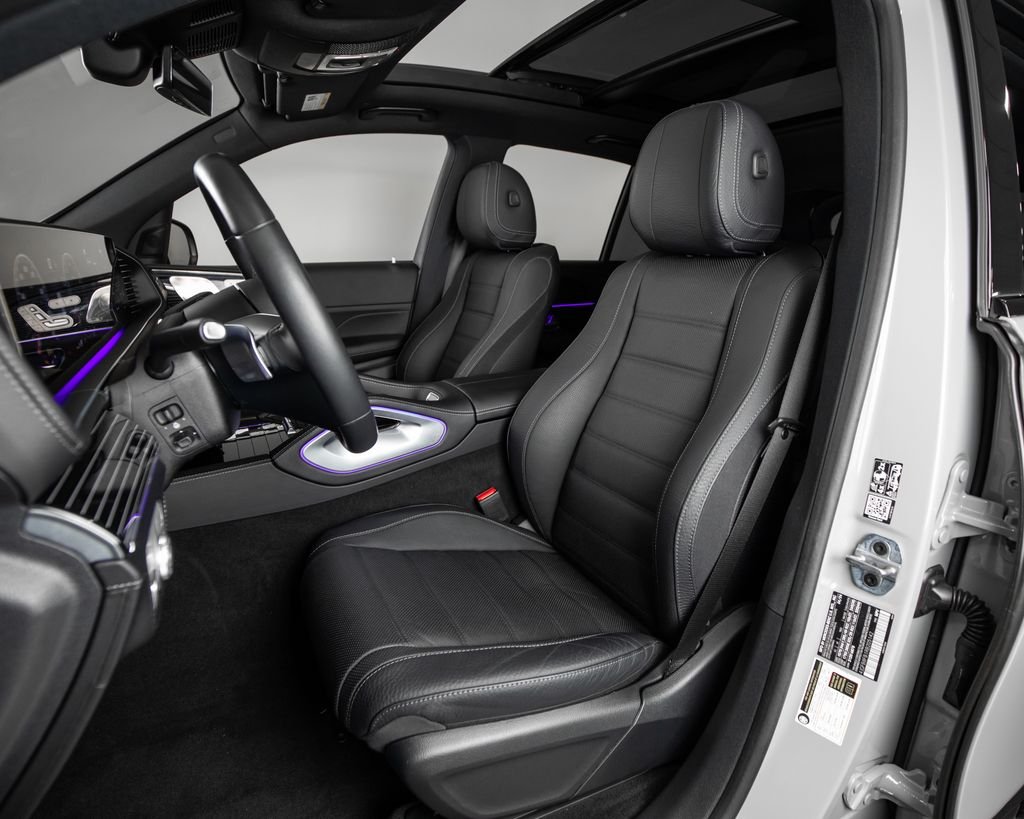 Certified Used 2024 White Mercedes-Benz GLE 580 image 5