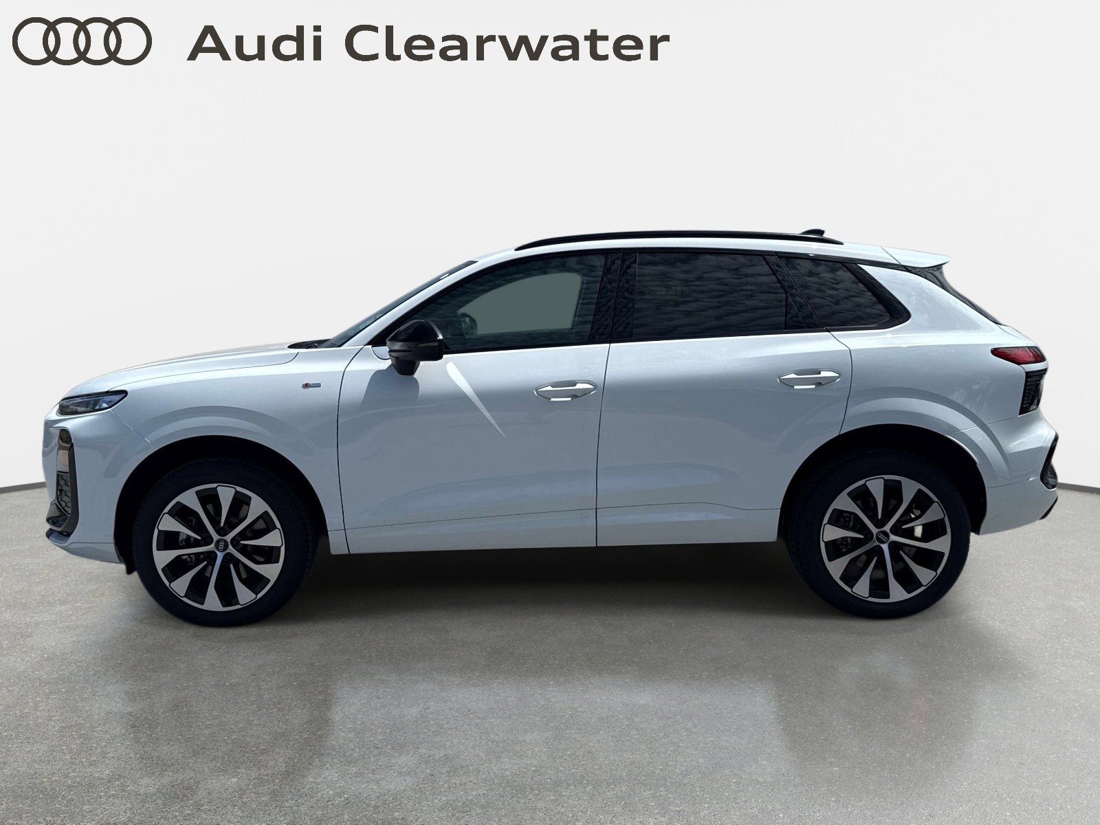 New 2026 Arkona White Audi S line image 2