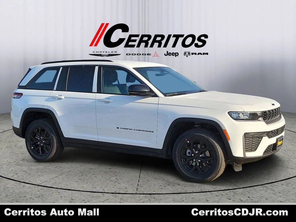 New 2026 Bright White Clear-Coat Exterior Paint Jeep Laredo Altitude image 1