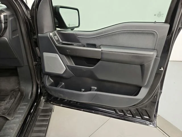 Used 2023 Black Ford Lariat image 34