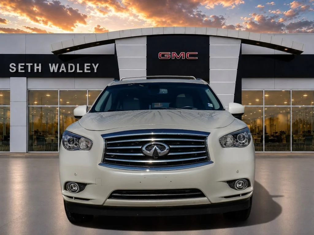 Used 2015 White INFINITI NA image 2