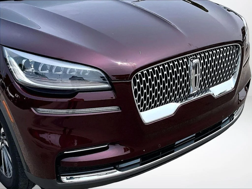 Used 2022 Red Lincoln Standard image 30