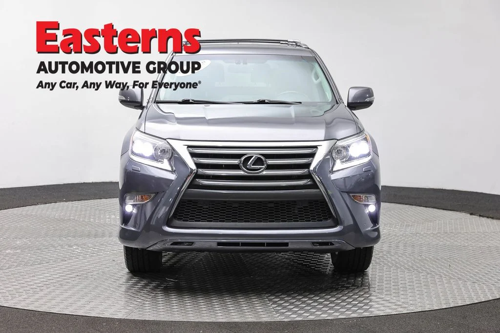 Used 2018 Gray Lexus 460 image 2