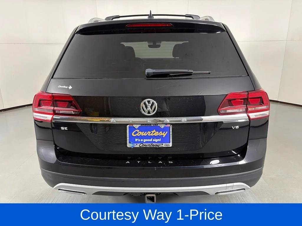 Used 2019 Black Volkswagen 3.6L V6 SE image 9