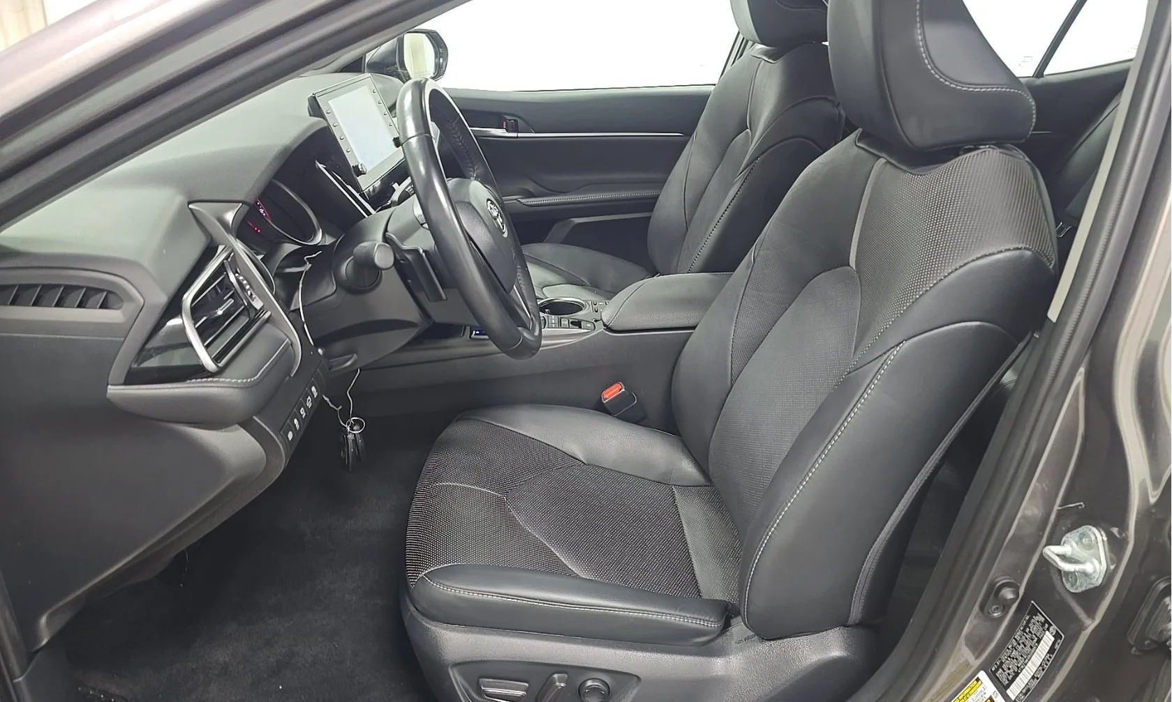 Used 2024 Predawn Gray Mica Toyota XSE V6 image 13