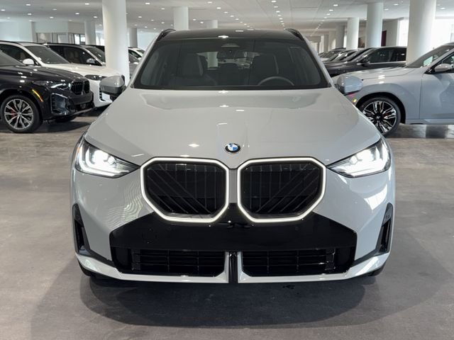 New 2026 Brooklyn Grey Metallic BMW 30 xDrive image 2