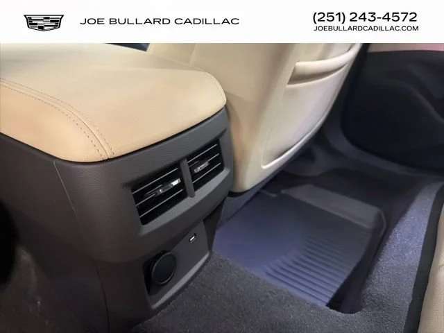 New 2026 Vibrant White Tricoat Cadillac Premium Luxury image 14