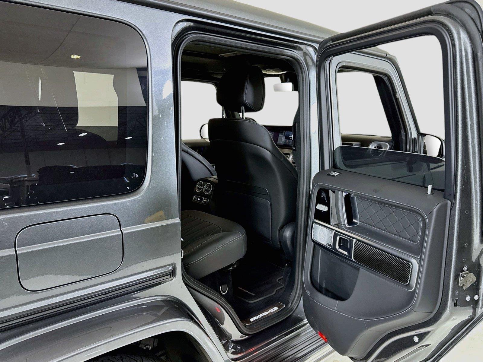 Used 2021 designo Graphite Metallic Mercedes-Benz AMG® G 63 | Carbon Trim | Only 7K Miles image 27