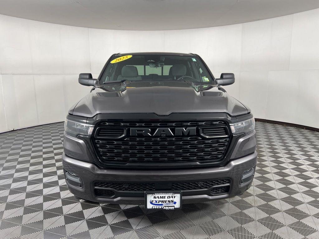 Used 2025 Crystal Metallic Ram Tradesman image 3
