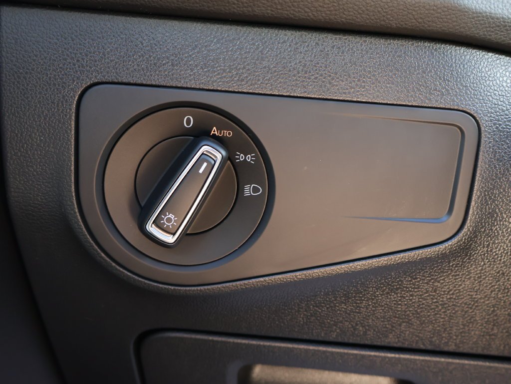 2023 Volkswagen Tiguan SE - Photo 35