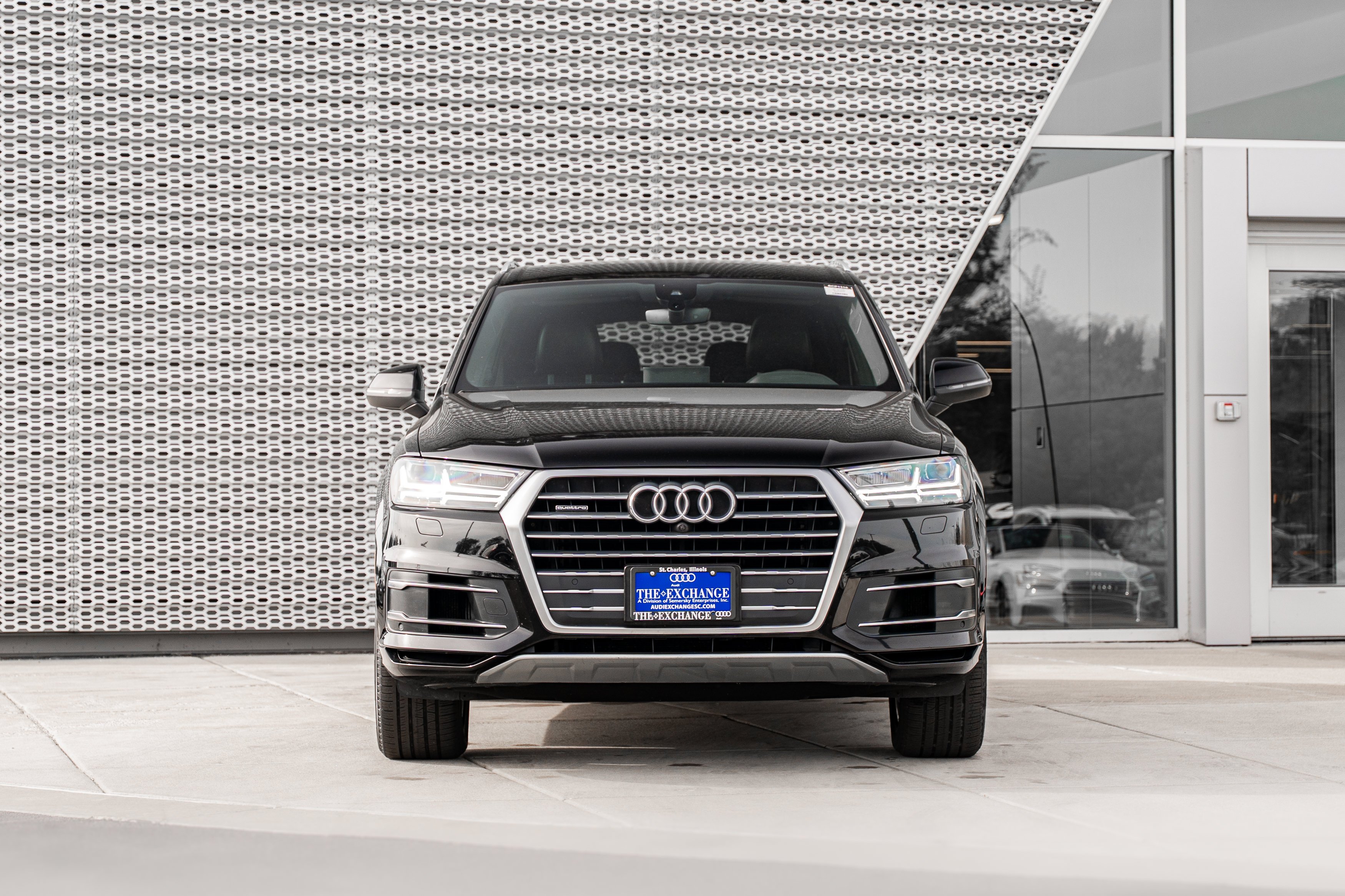Used 2019 Night Black Audi Premium Plus image 33