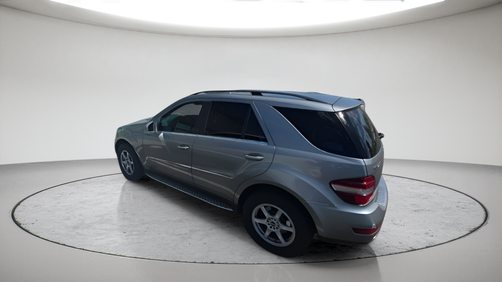2011 Mercedes-Benz M-Class ML350 - Photo 6