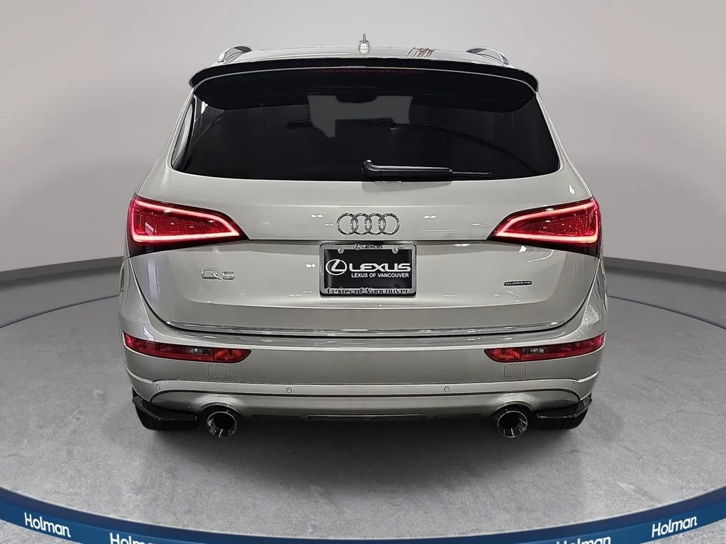Used 2016 Silver Audi 2.0T Premium Plus image 7