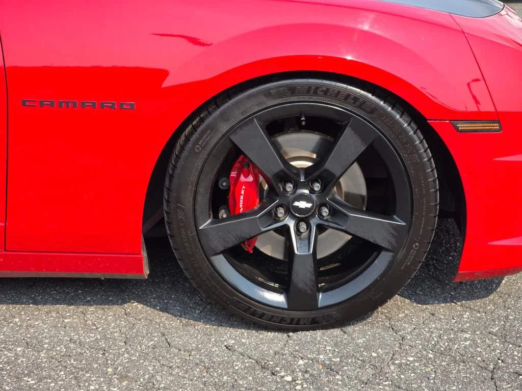 2013 Chevrolet Camaro 2SS - Photo 13