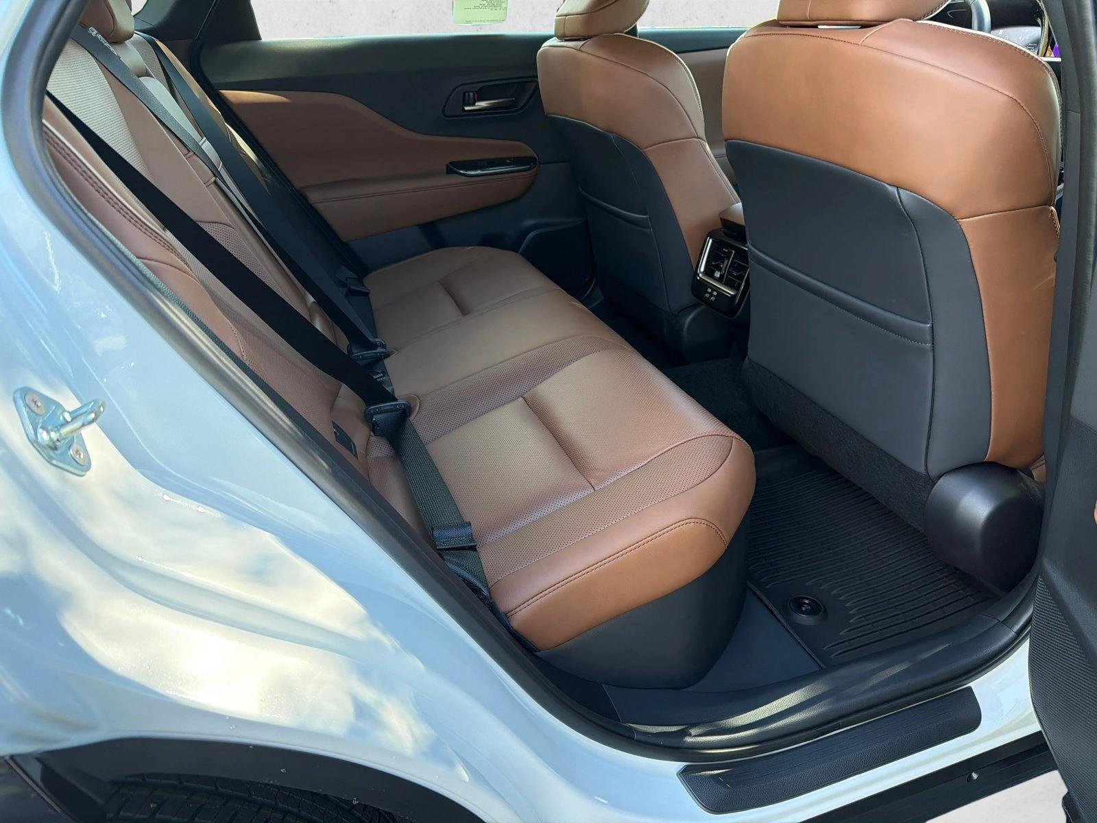 New 2026 Oxygen White Toyota XLE image 15