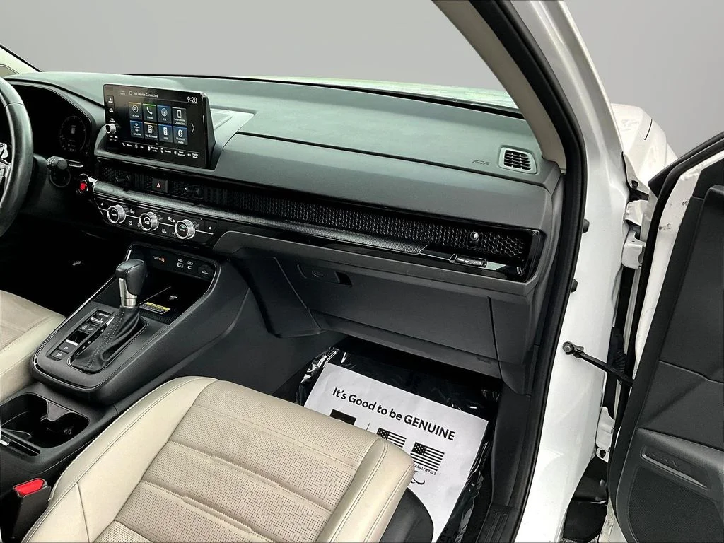 Used 2023 Platinum White Pearl Honda EX-L image 29