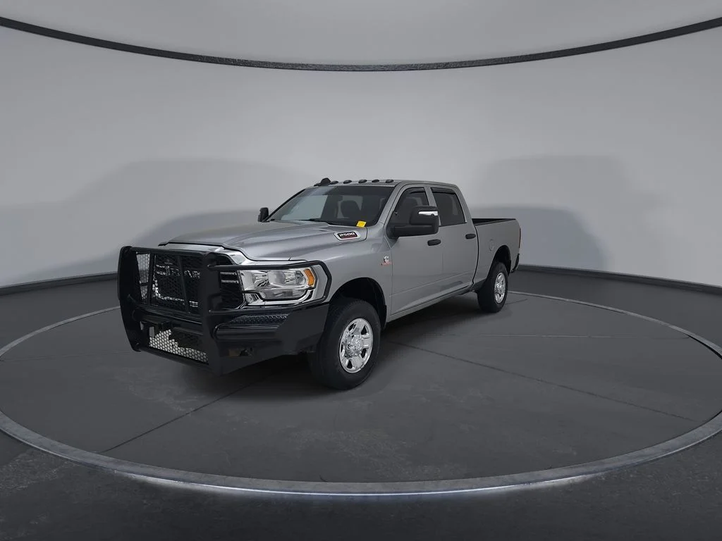 Used 2024 Silver Ram Tradesman image 7