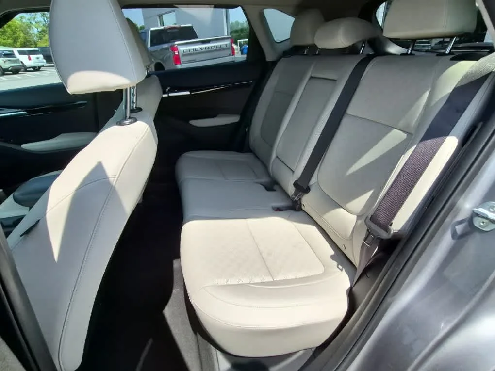 Used 2021 Steel Gray Kia SX image 7