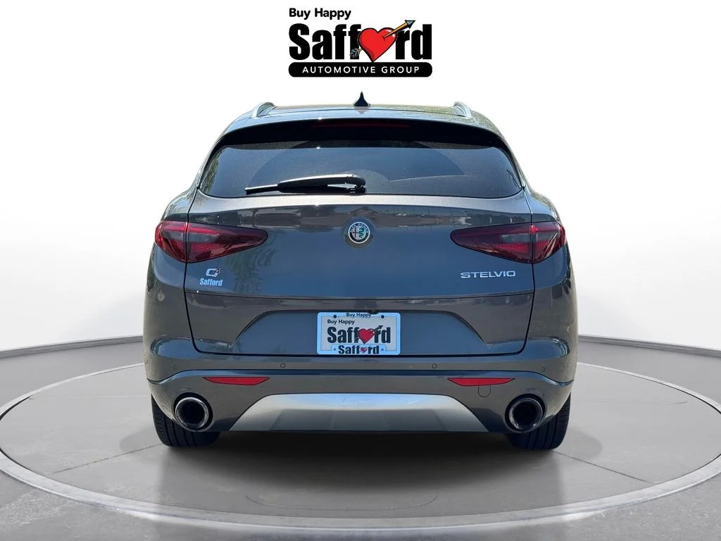 Used 2021 Gray Alfa Romeo Ti image 7