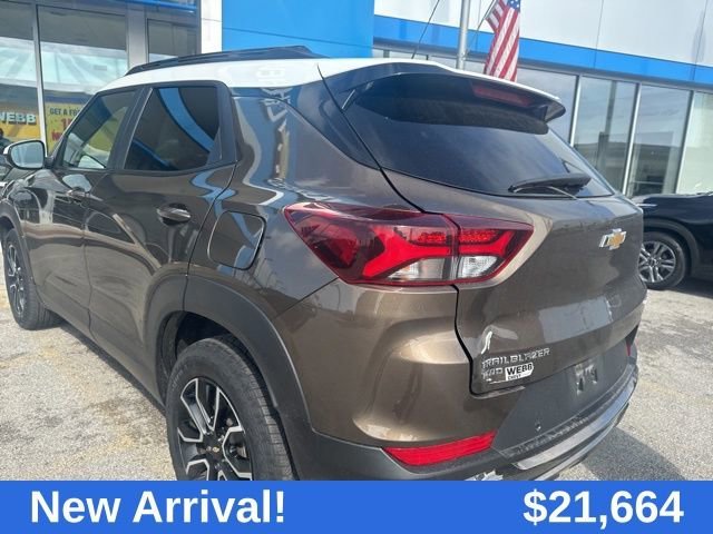 Used 2022 Zeus Bronze Metallic Chevrolet ACTIV image 19