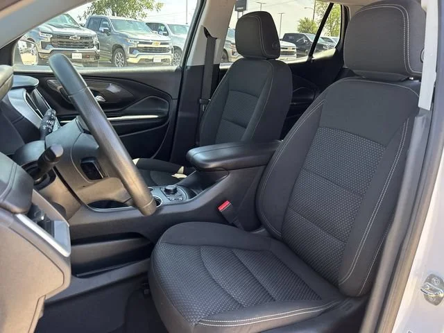 Used 2023 Summit White GMC SLE image 23