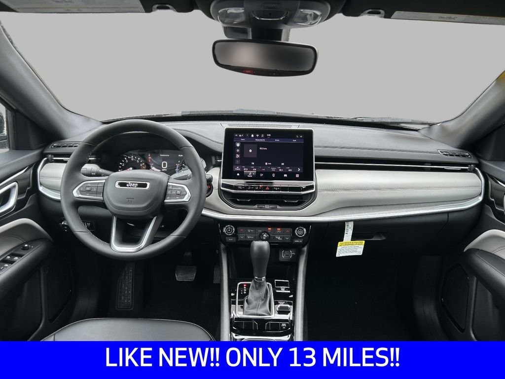 Used 2026 Silver Jeep Limited image 20