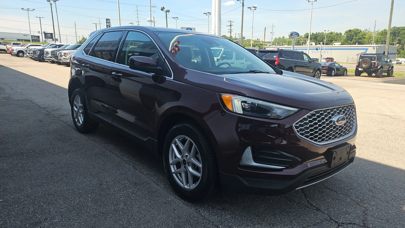 Used 2024 Red Ford 2024 FORD EDGE SEL 4DR SUV 112.2 WB AWD image 6