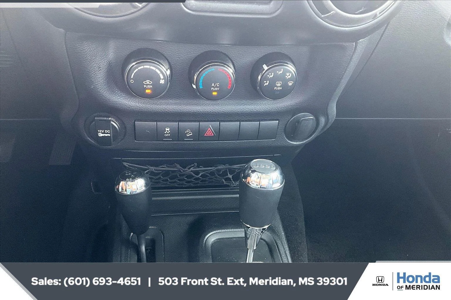 Used 2016 Black Clearcoat Jeep Sport image 22