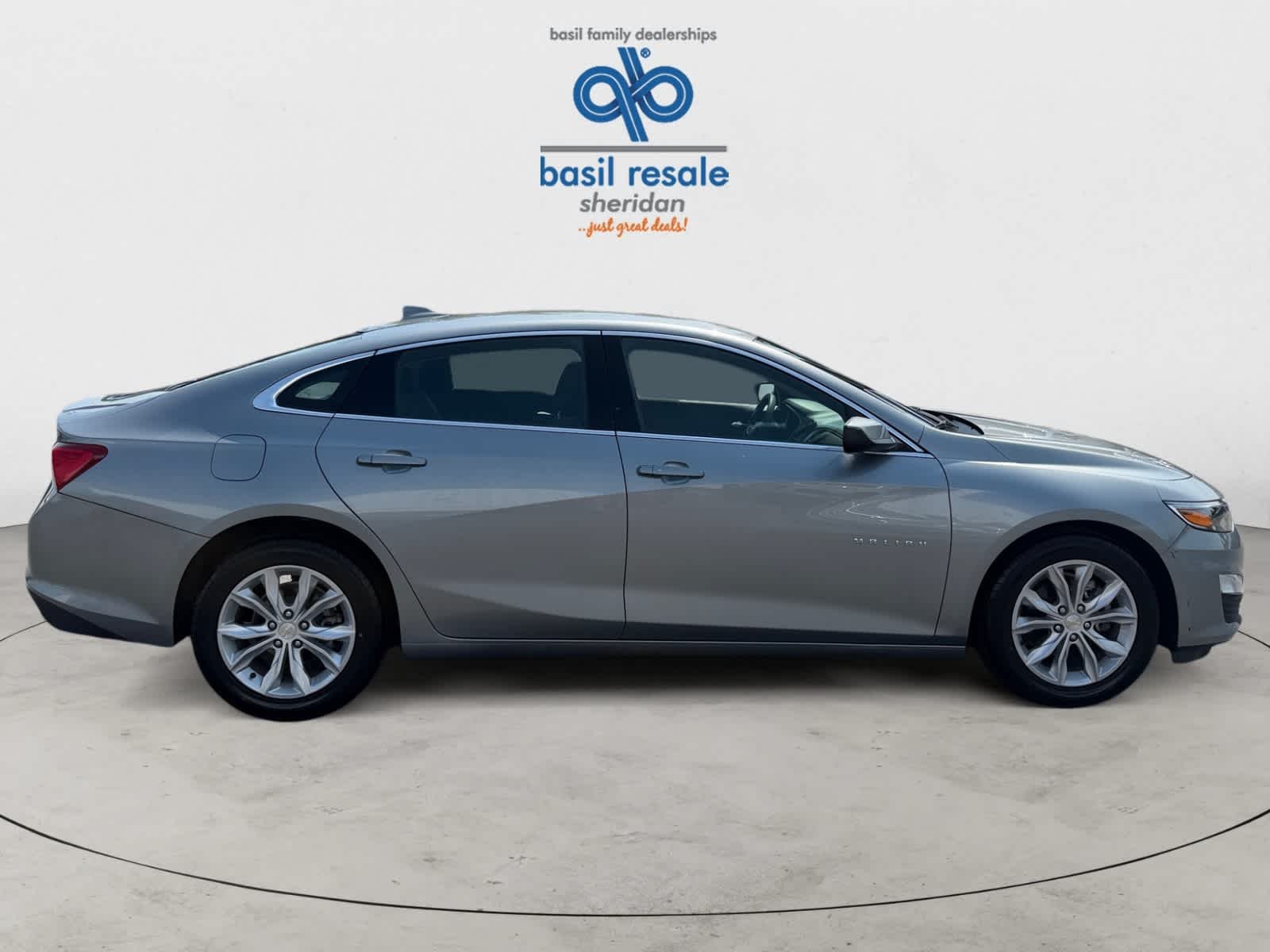 Used 2024 Sterling Gray Metallic Chevrolet LT image 8