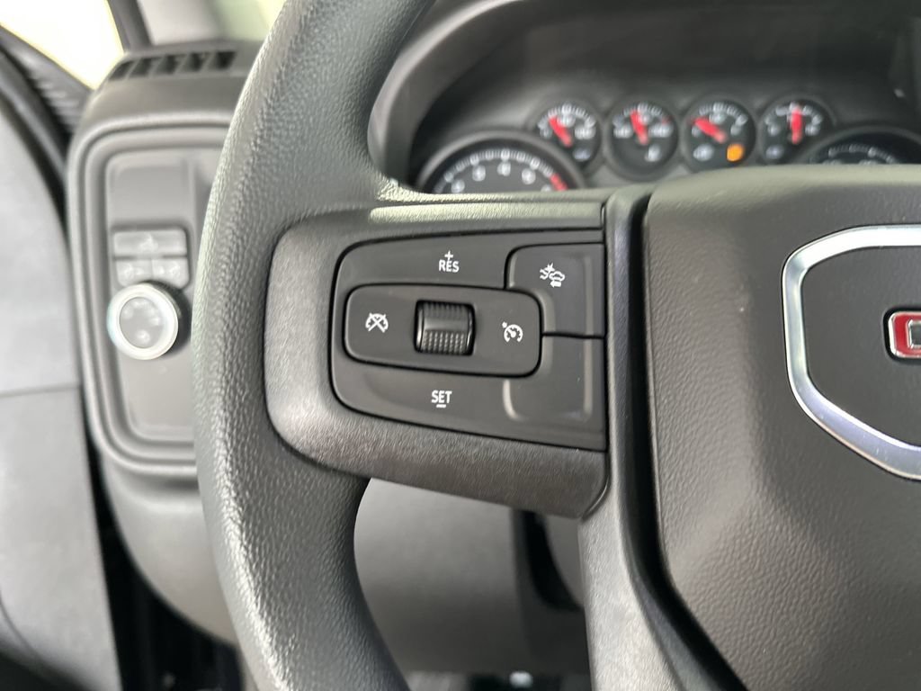 New 2026 Onyx Black GMC Pro image 20