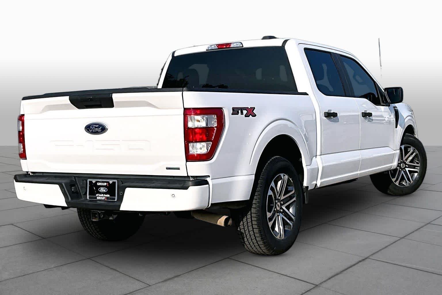 Certified Used 2022 Oxford White Ford XL image 13