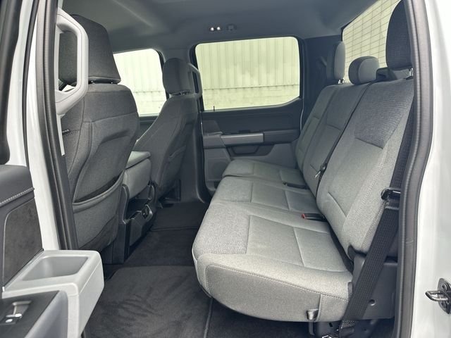 Used 2025 White Ford XLT image 25