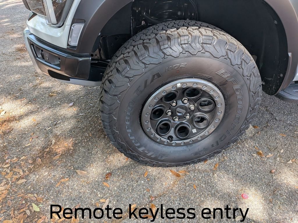New 2025 Oxford White Ford Raptor® image 13