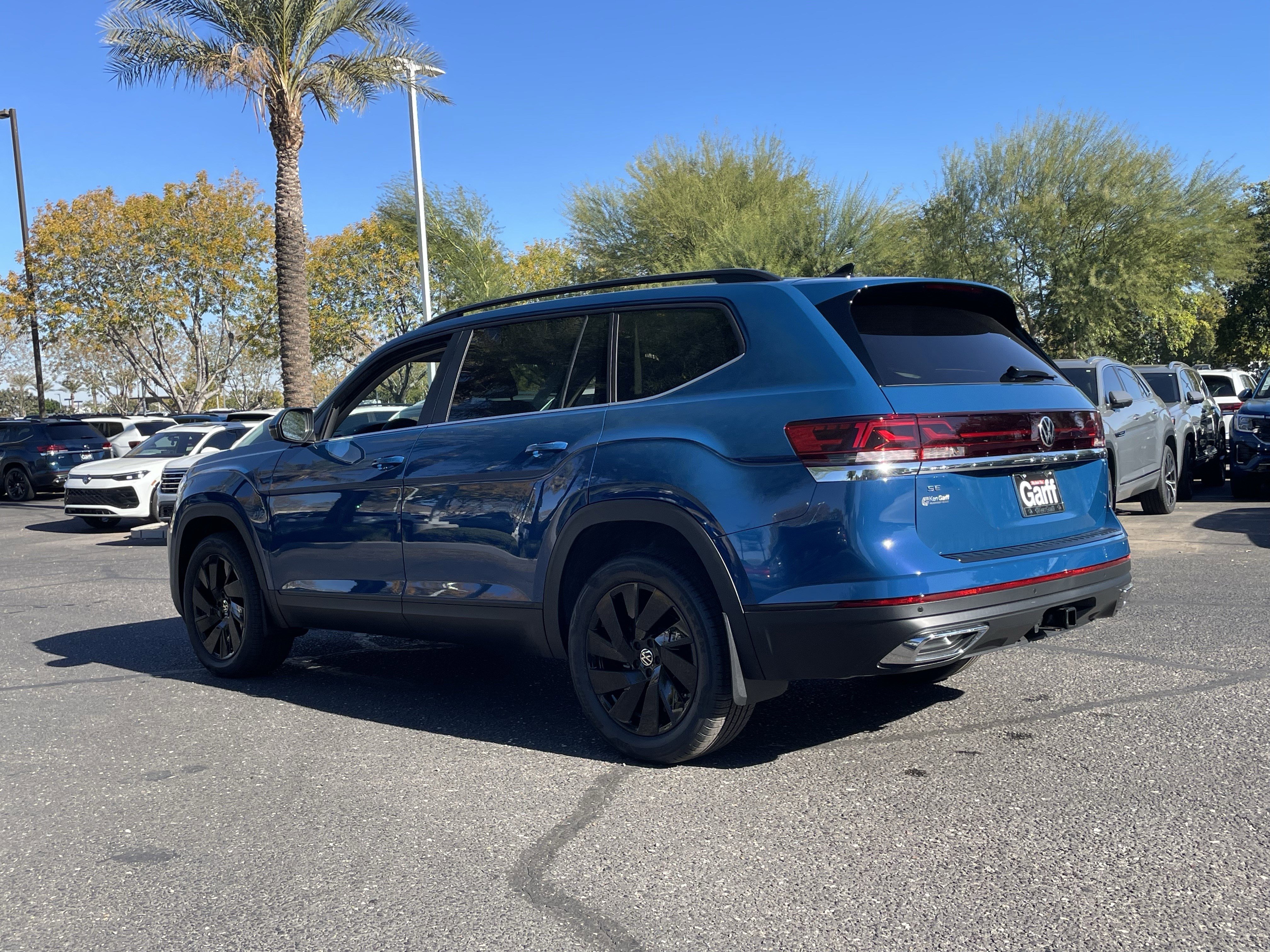 New 2026 Mountain Lake Blue Metallic Volkswagen 2.0T SE w/Technology image 2