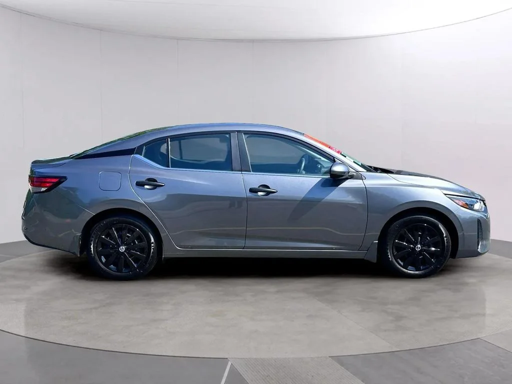 Certified Used 2025 Gun Metallic Nissan S image 3