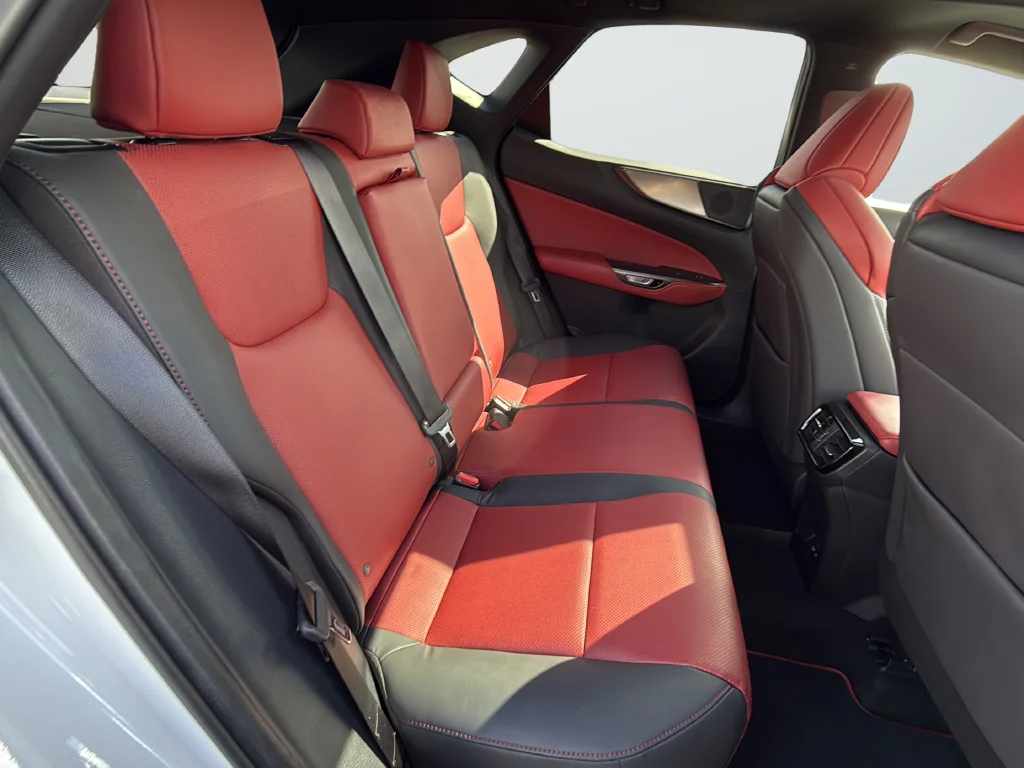 Used 2024 White Lexus 350 F SPORT Handling image 23