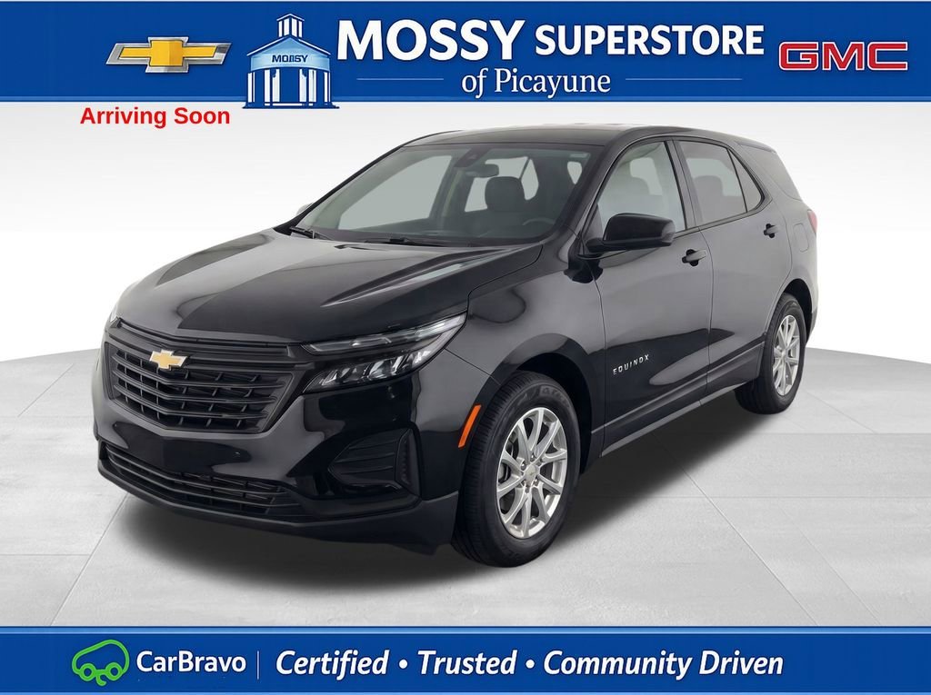 2023 Chevrolet Equinox LS's photo