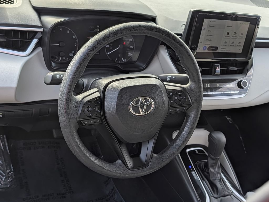 2023 Toyota Corolla LE - Photo 16