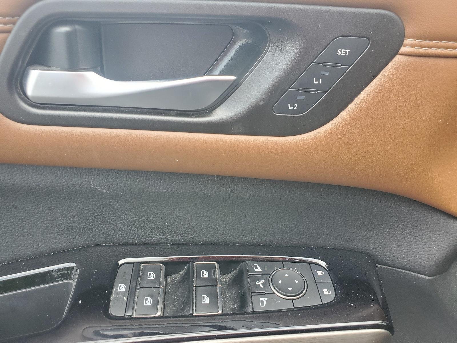Used 2023 Brilliant Silver Metallic Nissan Platinum image 10