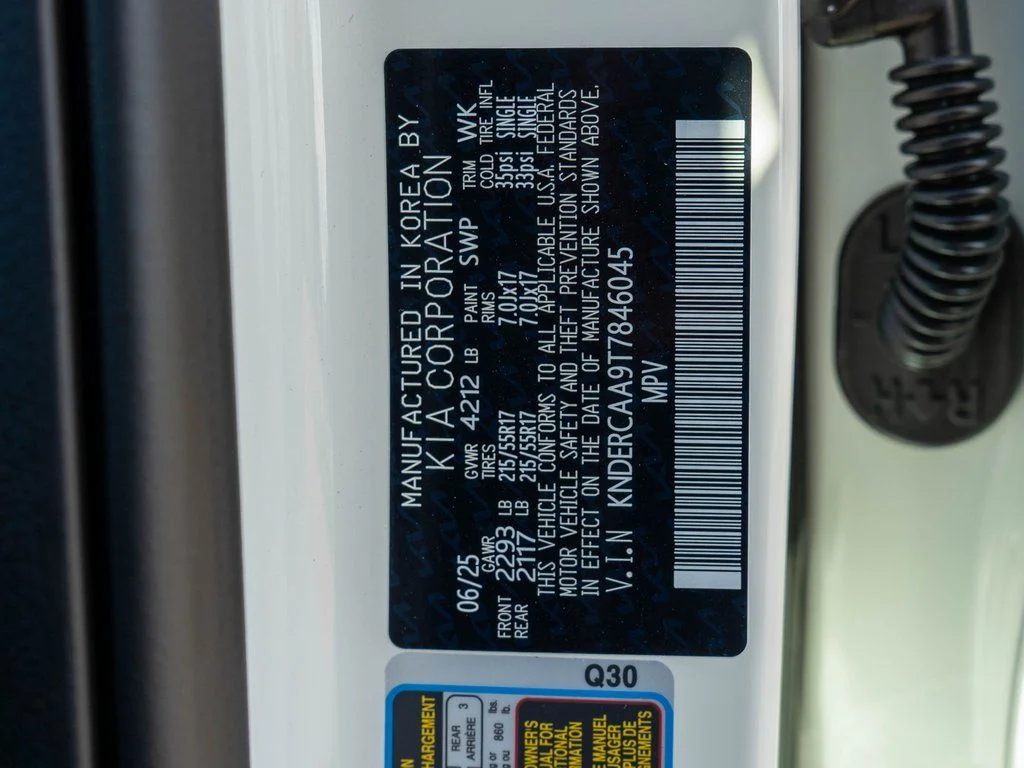 New 2026 Snow White Pearl Kia EX image 33