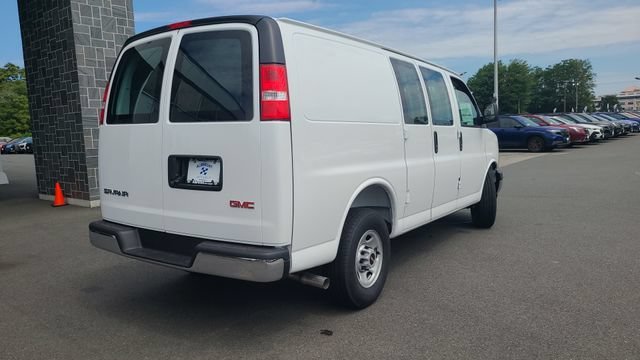 New 2026 Summit White GMC Work Van image 7