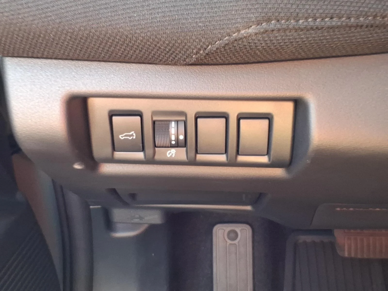 Certified Used 2026 River Rock Pearl Subaru Premium image 21