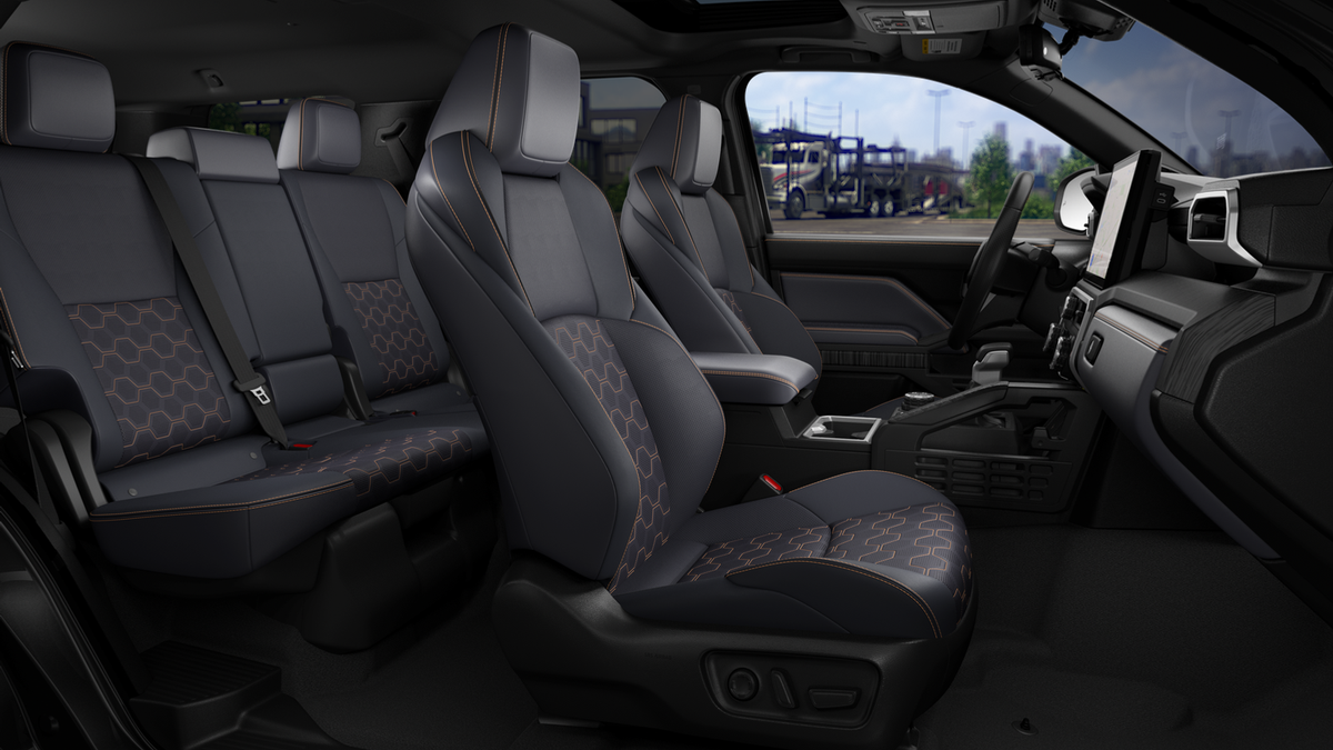 New 2026 Wind Chill Pearl Toyota Platinum image 34