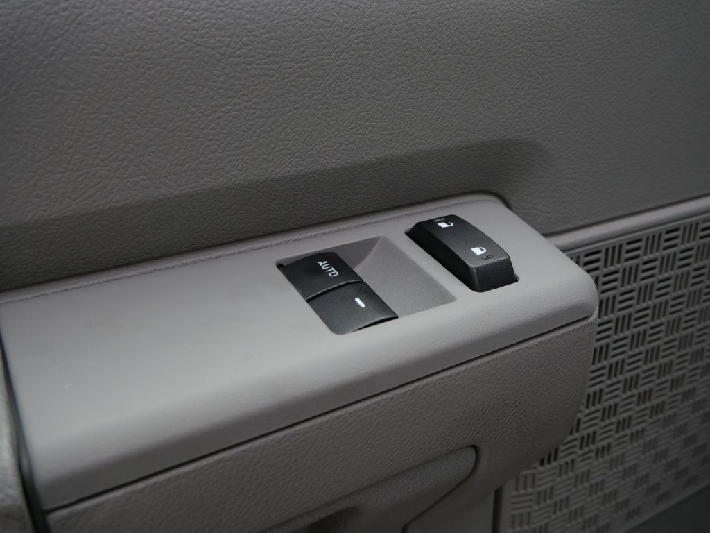 2026 Ford E-Series Cutaway Base - Photo 22